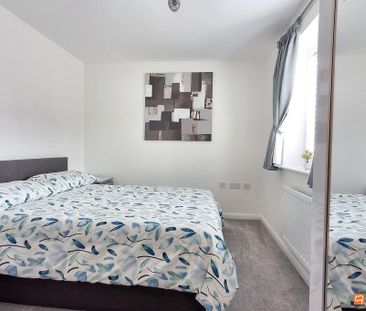 2 bedroom ground floor flat to rent - Photo 3