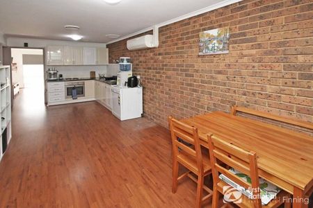 Comfort & Convenience in the Heart of Cranbourne - Photo 5