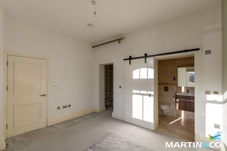 2 bedroom ground floor flat to rent - Photo 4