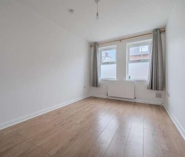 Potters Road, Barnet, EN5 - Photo 1