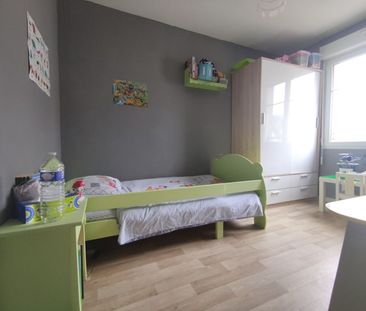 Location Maison 4 pièces 83m² - Photo 4