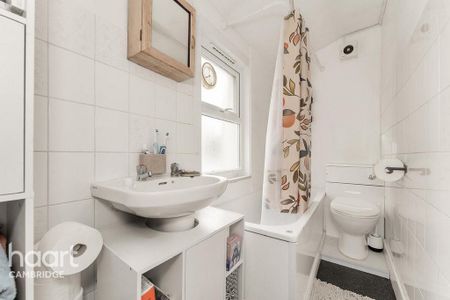 2 bedroom terraced house to rent - Photo 4