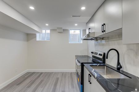 For Lease - 98 Waterbridge Way, Toronto, Ontario - Photo 5