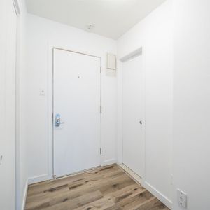 Studio 1 Bath - 1440 Boulevard Henri-Bourassa Est, Montréal - Photo 3