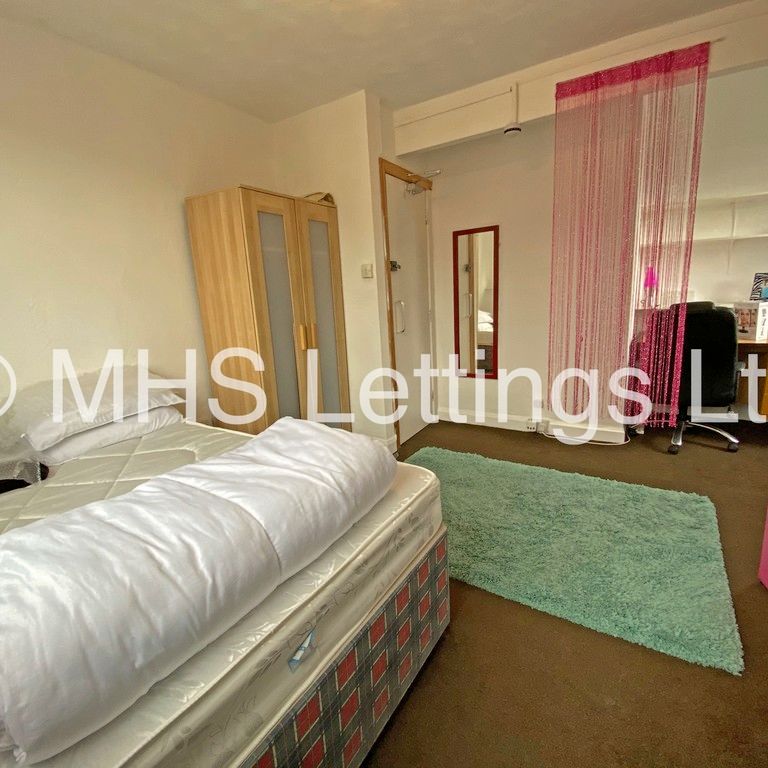 27 Royal Park Terrace, Leeds, LS6 1EX - Photo 1