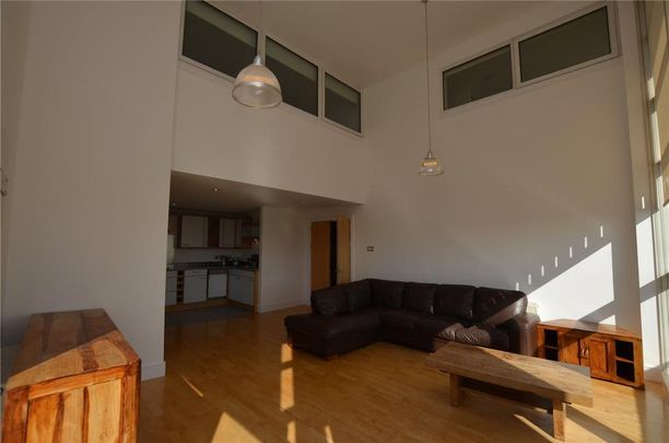 3 bedroom flat to rent - Photo 1