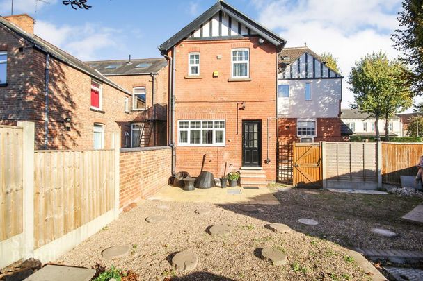 2 bedroom semi-detached house to rent - Photo 1