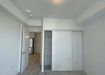 For Lease - 4675 Metcalfe Avenue Unit# 702, Mississauga, Ontario - Photo 3