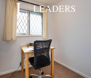 3 bedroom terraced house to rent - Photo 4