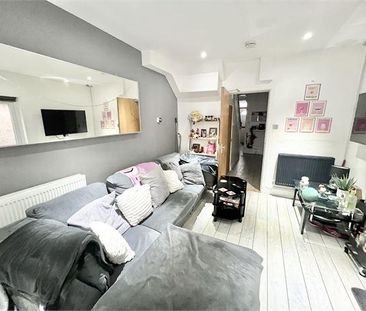 5 bedroom house share to rent - Photo 1