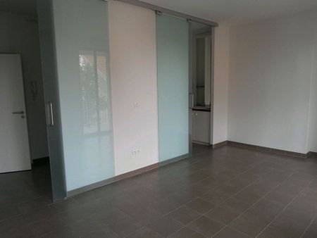 Location Appartement 1 pièce 28m² REIMS 51100 - Photo 4