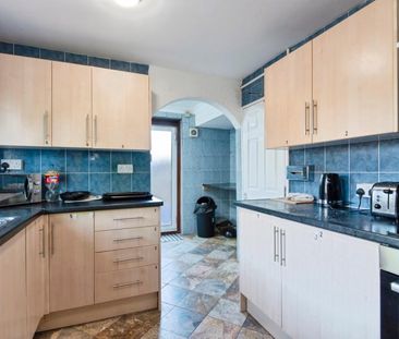 property to rent Trigg Terrace, Stevenage, Hertfordshire, SG1 - Photo 3