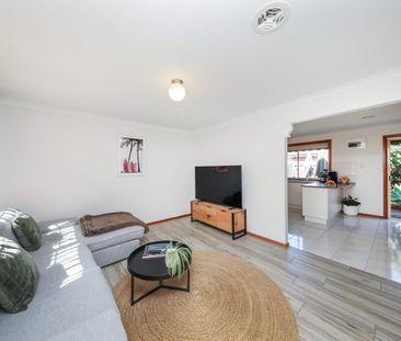 Well Maintained Two Bedroom Unit - Photo 1
