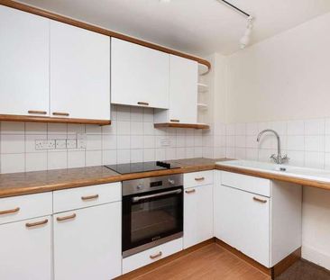 Widcombe Parade, Widcombe, Bath, BA2 - Photo 2