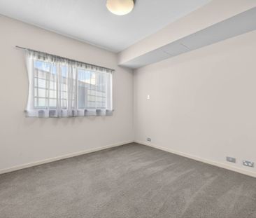 RESORT-STYLE APARTMENT LIVING IN THE HEART OF VICTORIA PARK - Photo 4