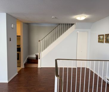 For Lease - 25H Banner Road, South of Baseline to Knoxdale, Ontario - Photo 1