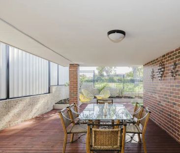 “Beautiful home with parkland views” - Photo 2