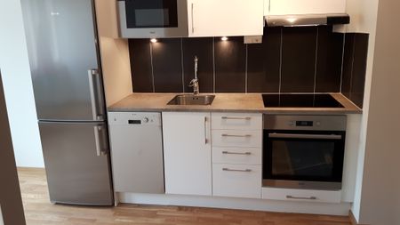 Sparregatan 10 - Foto 2