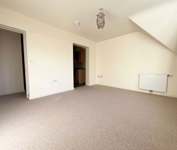 PORTCHESTER ROAD, SPRINGBOURNE - Photo 1