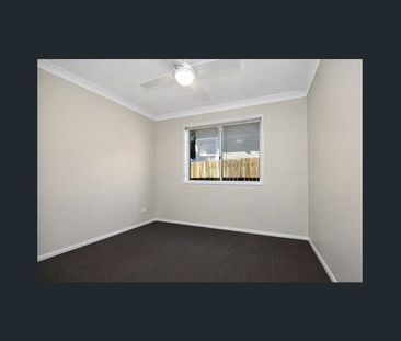 Modern 2 Bedroom Unit - Photo 2