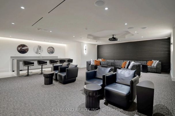 8868 Yonge Street #709E - Photo 1