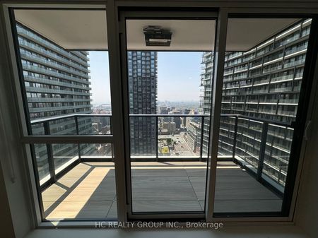 For Lease - 38 Widmer Street Unit# 3609, Toronto, Ontario - Photo 3