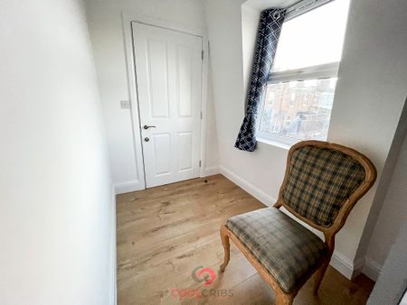 Holloway Road, Islington, London, N7 - Photo 3