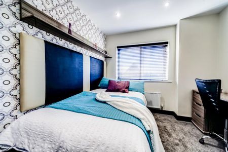 6 bedroom house to rent - Photo 4