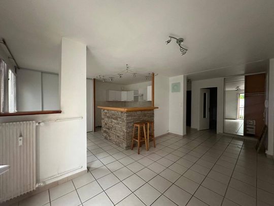 Location appartement 3 pièces 62.15 m² à Chambéry (73000) 4 - Photo 1