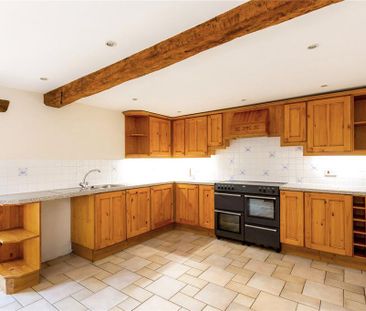 3 bedroom detached house to rent - Photo 3