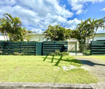 Charming Furnished Beach Cottage - Photo 1