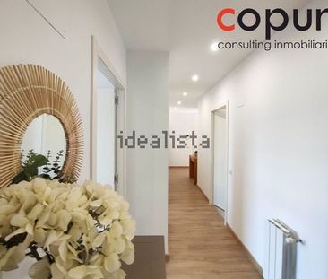 Alquiler de piso en Calle de La Magia, 3 - Photo 3