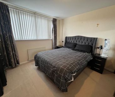 4 bedroom bungalow to rent - Photo 4