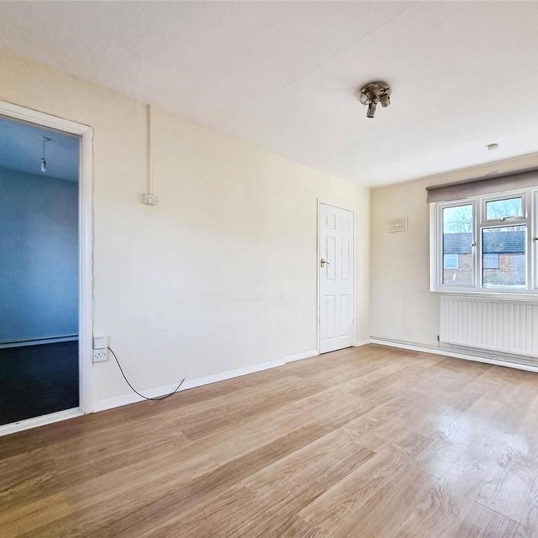 2 bedroom maisonette to rent - Photo 1