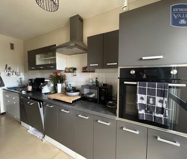 Location Appartement 3 pièces 66m² CHAMBERY 73000 - Photo 3