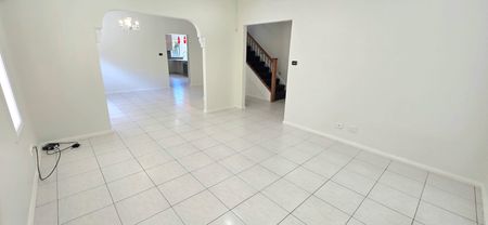 22 Schumack Street, North Ryde NSW 2113 - House For Rent | Domain - Photo 3