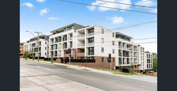 A MUST TO INSPECT! - Photo 1