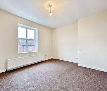 2 bed terrace to rent in SR8 - Photo 1