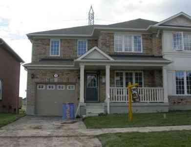 For Lease - 139 Raponi Circle Unit# Main, Toronto, Ontario - Photo 1