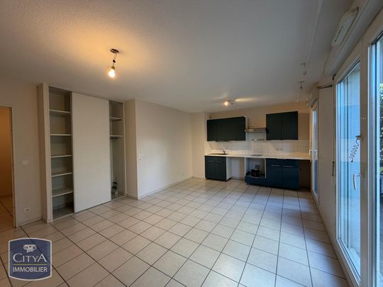 Location Appartement 2 pièces 46m² ST MARTIN D HERES 38400 - Photo 1