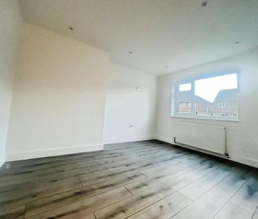 2 bedroom semi-detached house to rent - Photo 6