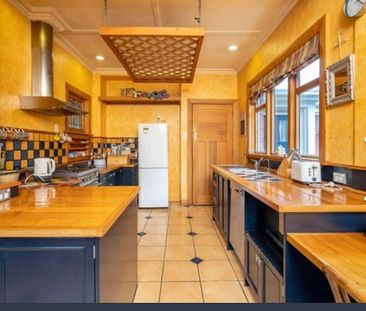 3 Bedroom + 1 Study Room House - Photo 6