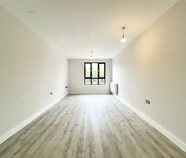 1 Bedroom - Photo 6