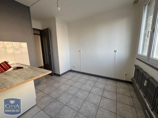 Location Appartement 4 pièces 69m² MACON 71000 - Photo 1