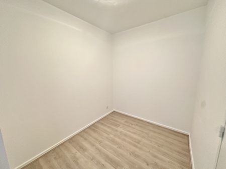 Location Appartement 1 pièce 34m² GRENOBLE 38100 - Photo 3