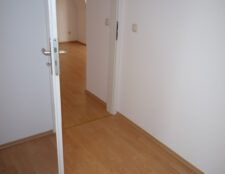 Liebknechtstr. 42, Wohnung 09 ~~~2 Balkone, Tageslichtbad mit Wanne und Dusche, Aufzug - Photo 1