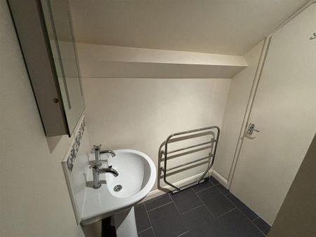 1 bedroom end of terrace house to rent - Photo 4