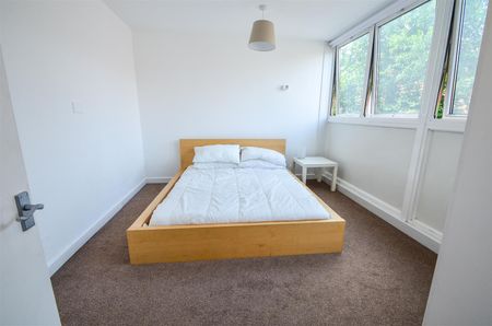 Holcroft Court, Clipstone Street, London, W1W - Photo 5