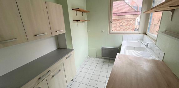 Location Appartement 2 pièces 58m² LILLE 59000 - Photo 2