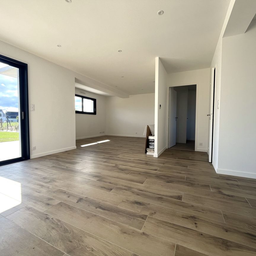 Maison Neuve T5 non meublée de 109 m² dans le quartier de Villeneuve - Photo 1